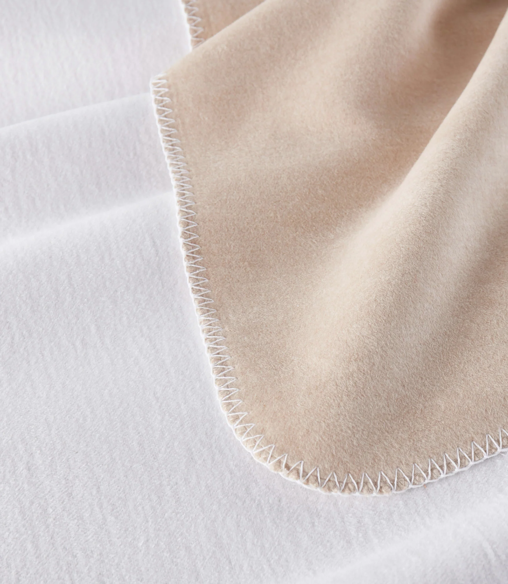Alta Reversible Cotton Blanket - Image 5