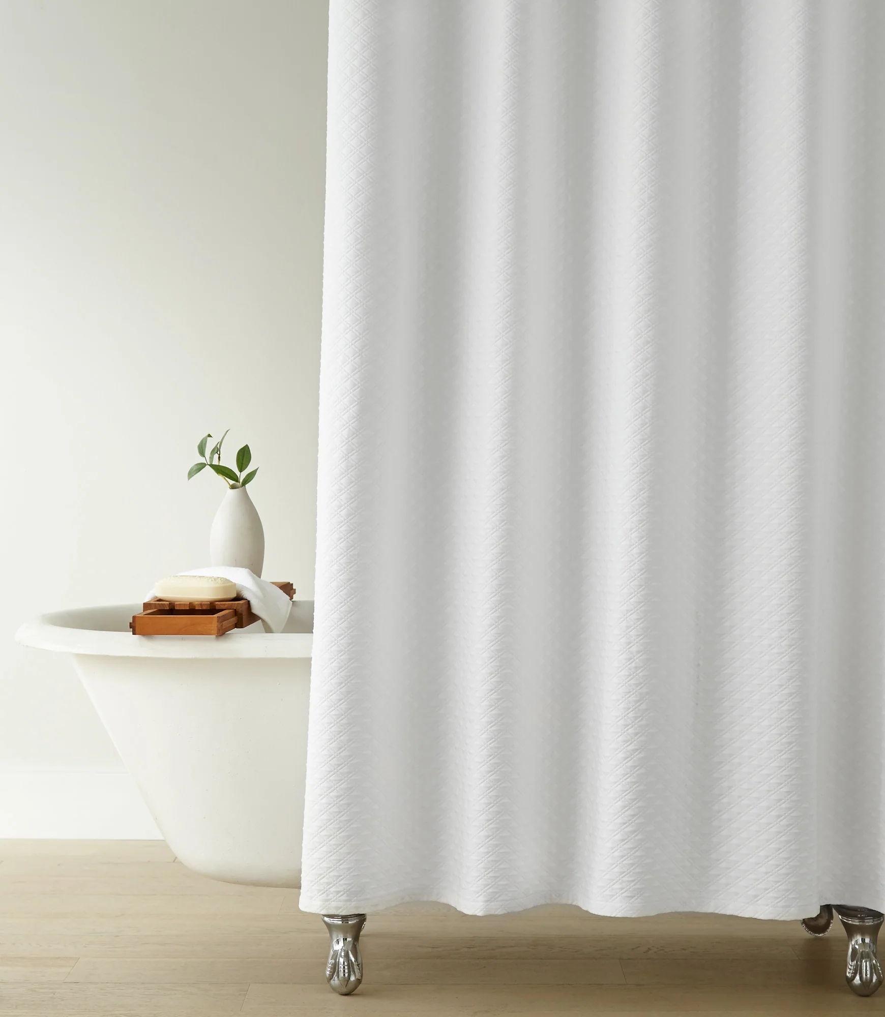 Alyssa Matelassé Shower Curtain - Image 6