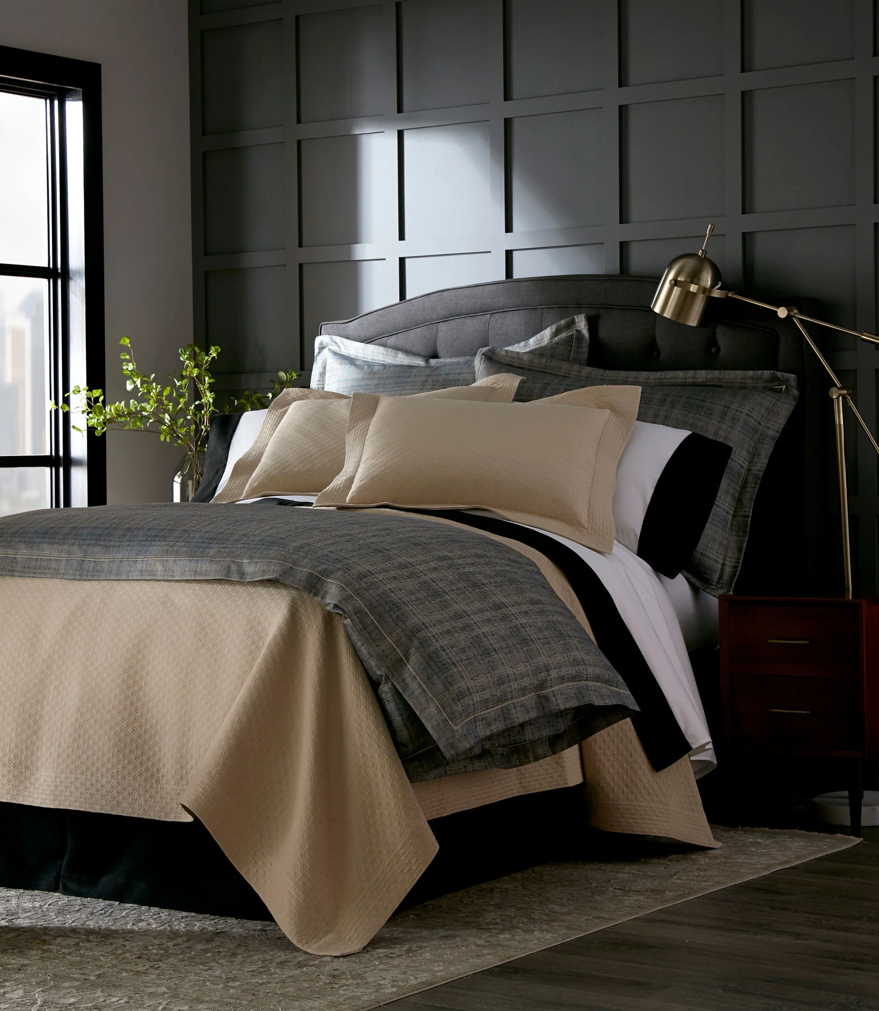 Alyssa Matelassé Coverlet - Image 3