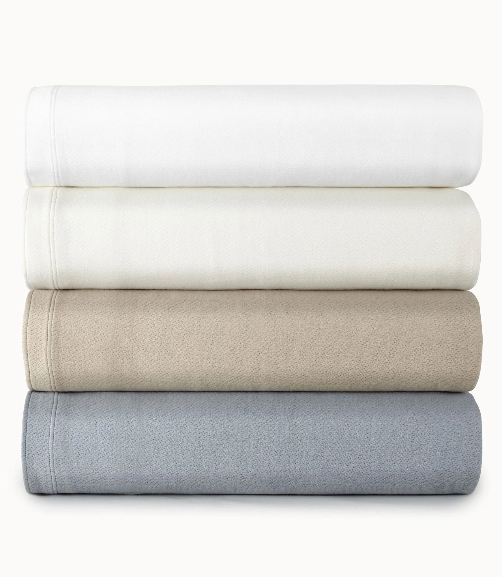 Angie Matelassé Coverlet - Image 3