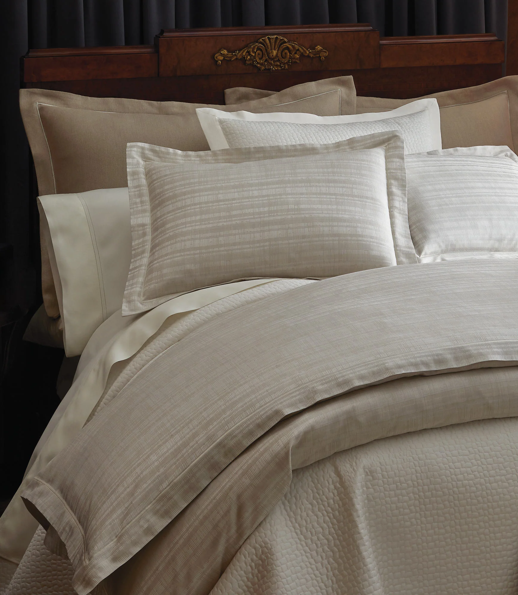 Biagio Jacquard Duvet Cover - Image 7