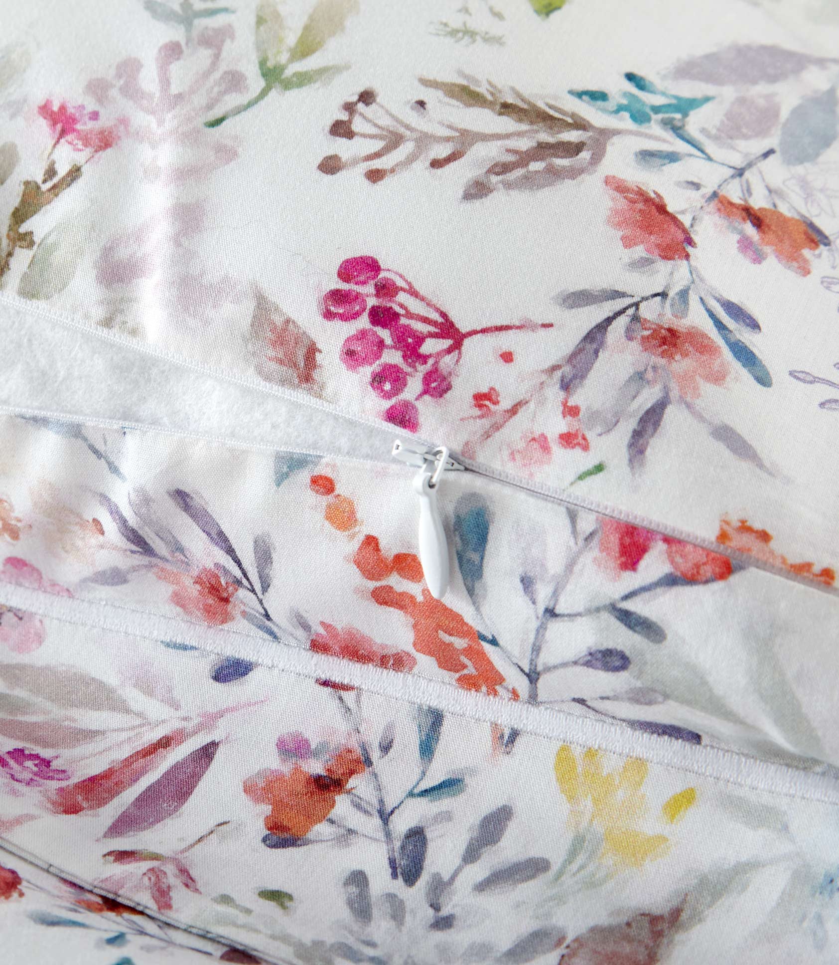 Chloe Floral Percale Duvet Set - Image 6