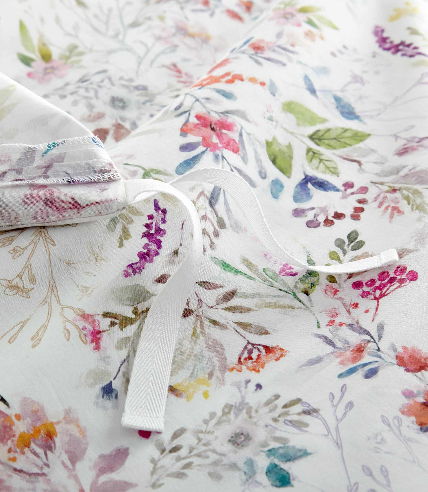 Chloe Floral Percale Duvet Set - Image 8