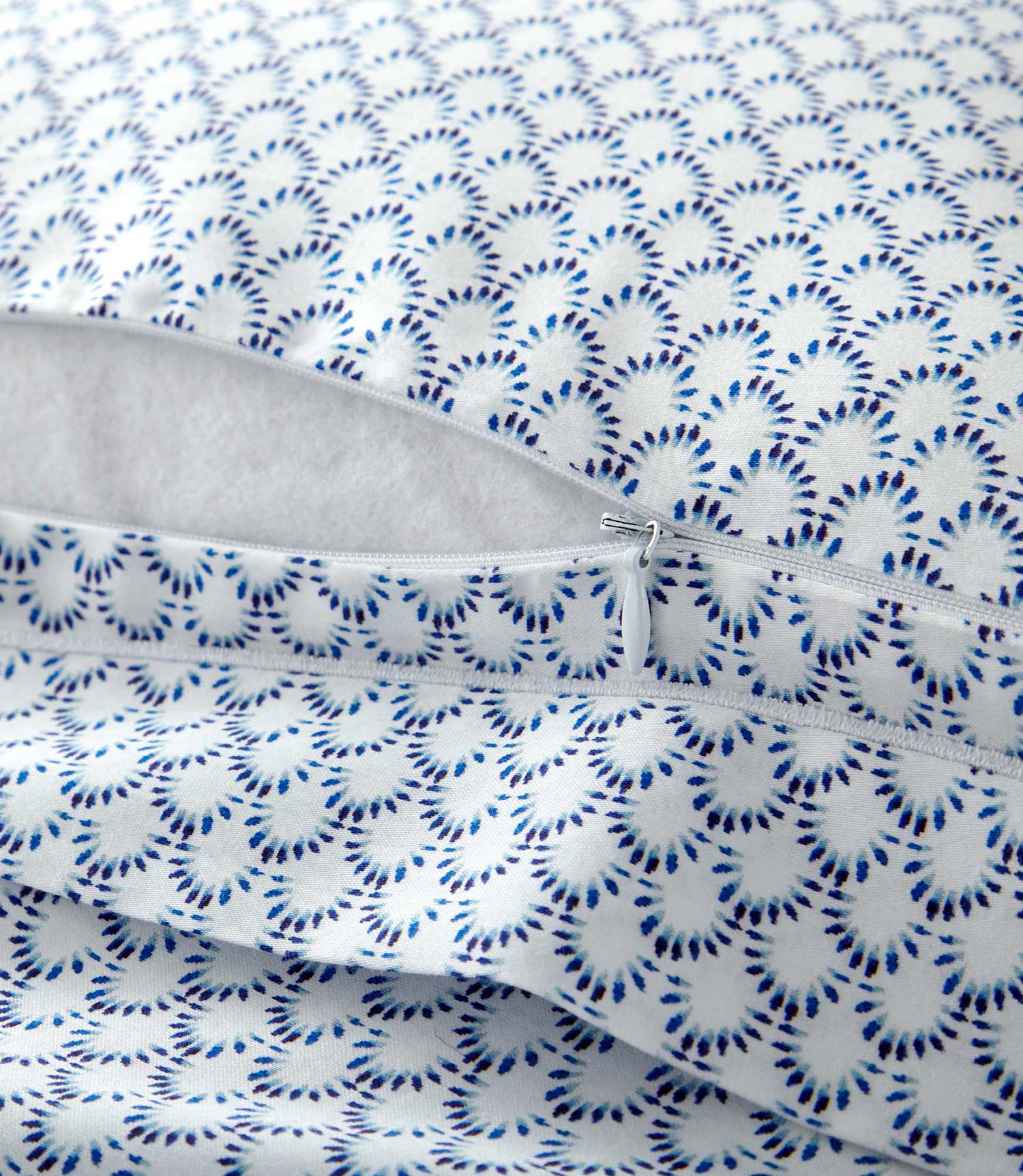 Demi Classic Printed Duvet Set - Image 10