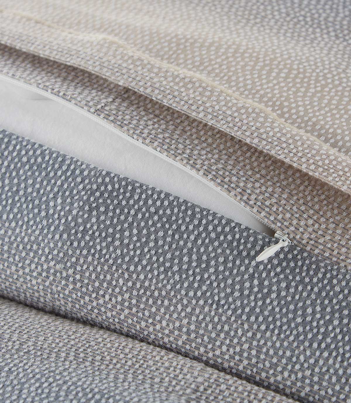 Elena Jacquard Duvet Cover - Image 6