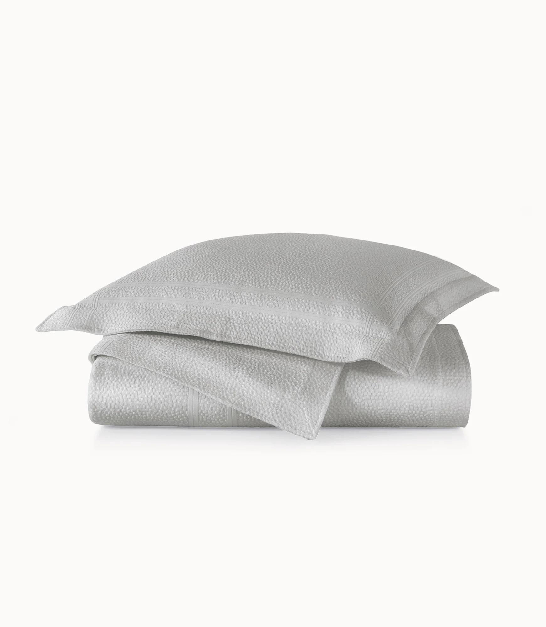 Montauk Matelassé Coverlet - Image 15