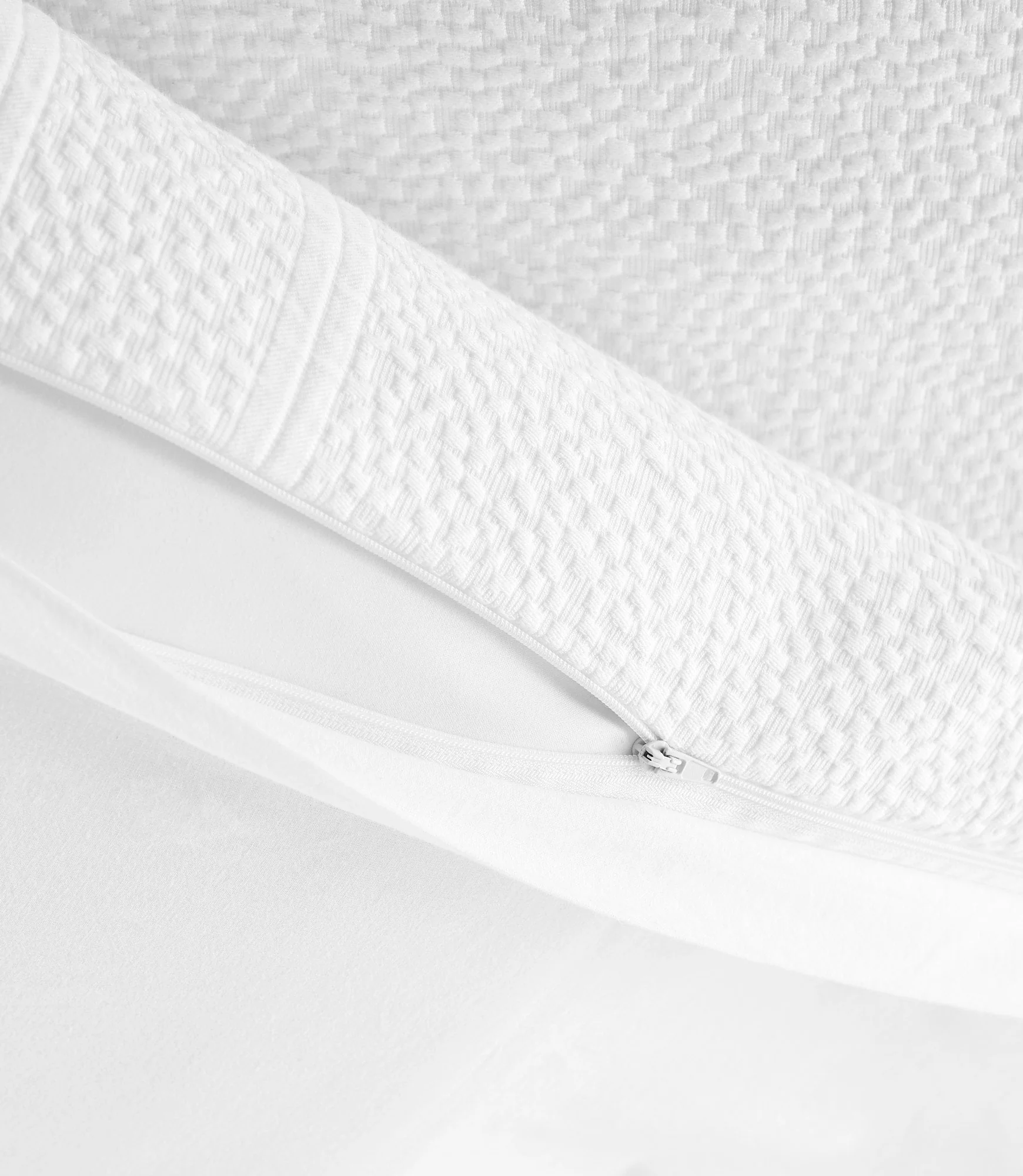 Montauk Matelassé Duvet Cover - Image 10
