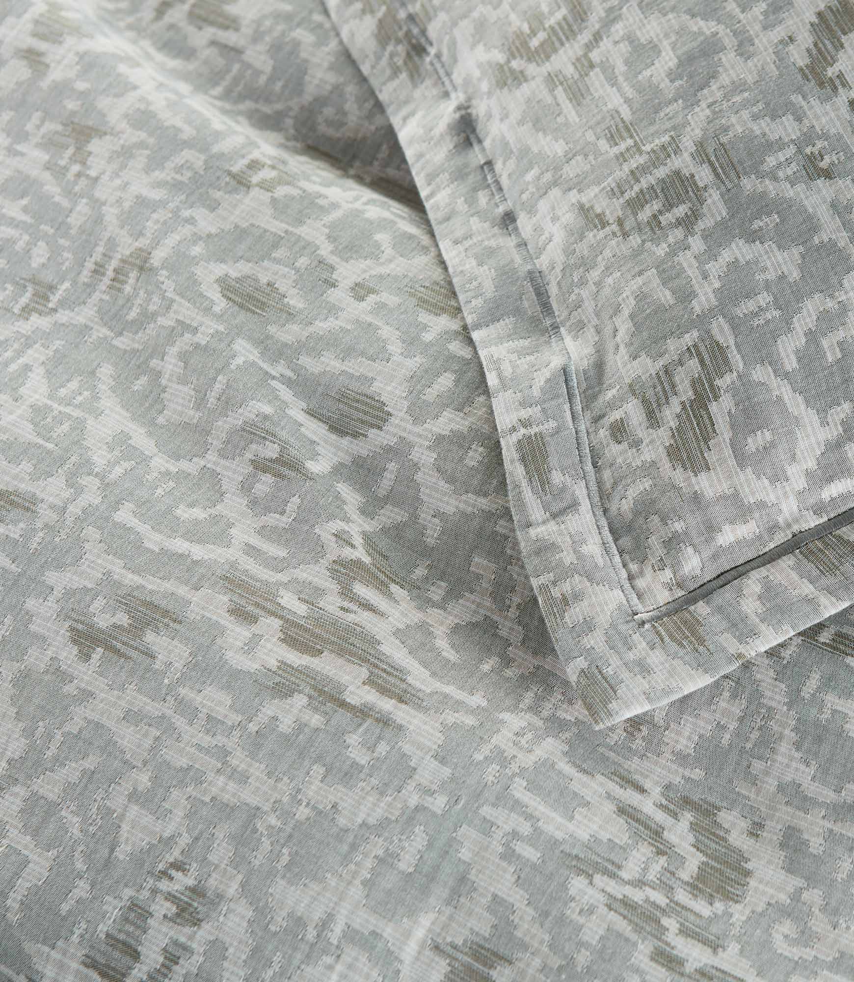 Ravenna Jacquard Duvet Cover - Image 5