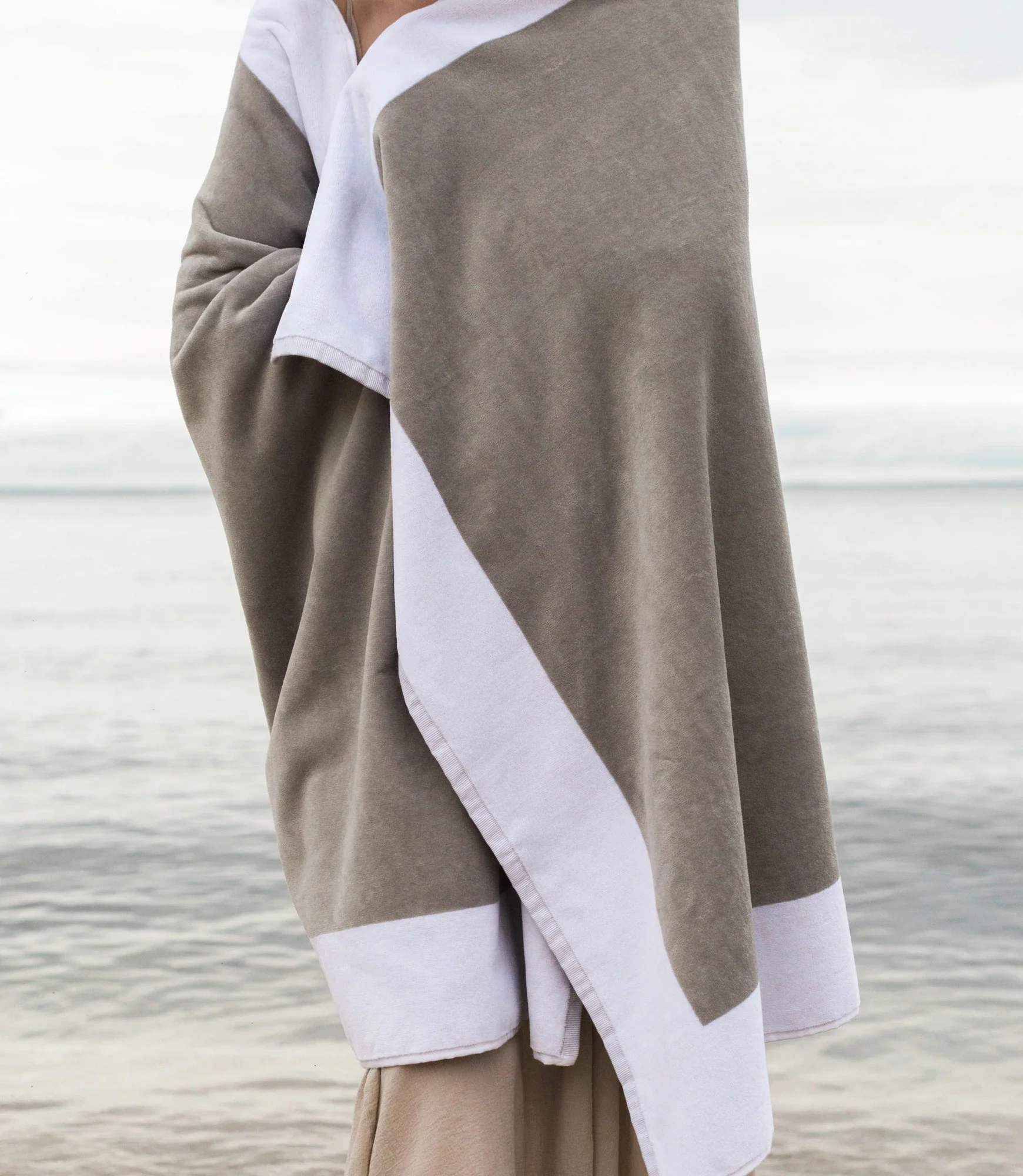 Soleil Beach Towel - Image 5