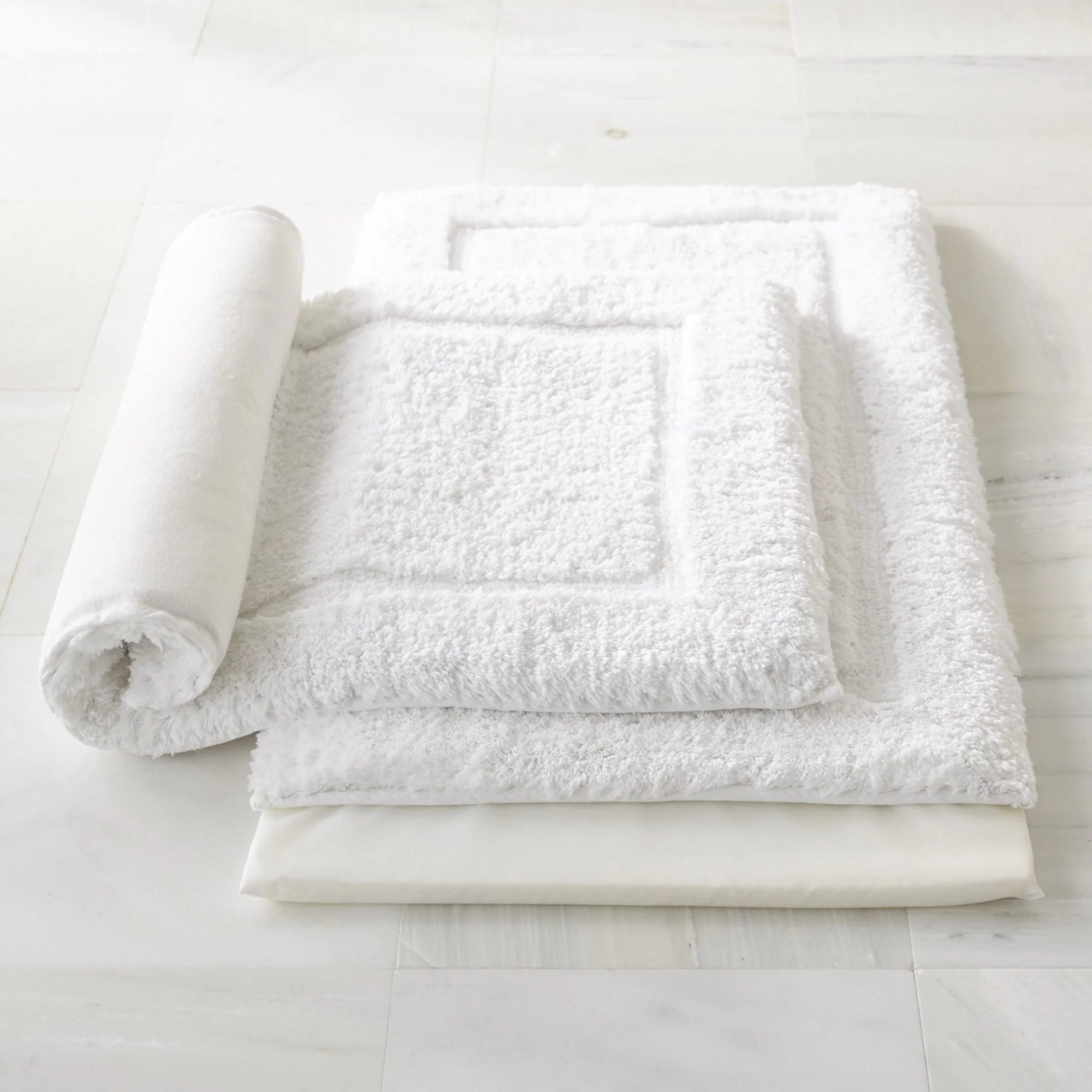 Tiffany Cloud Bath Rug - Image 5
