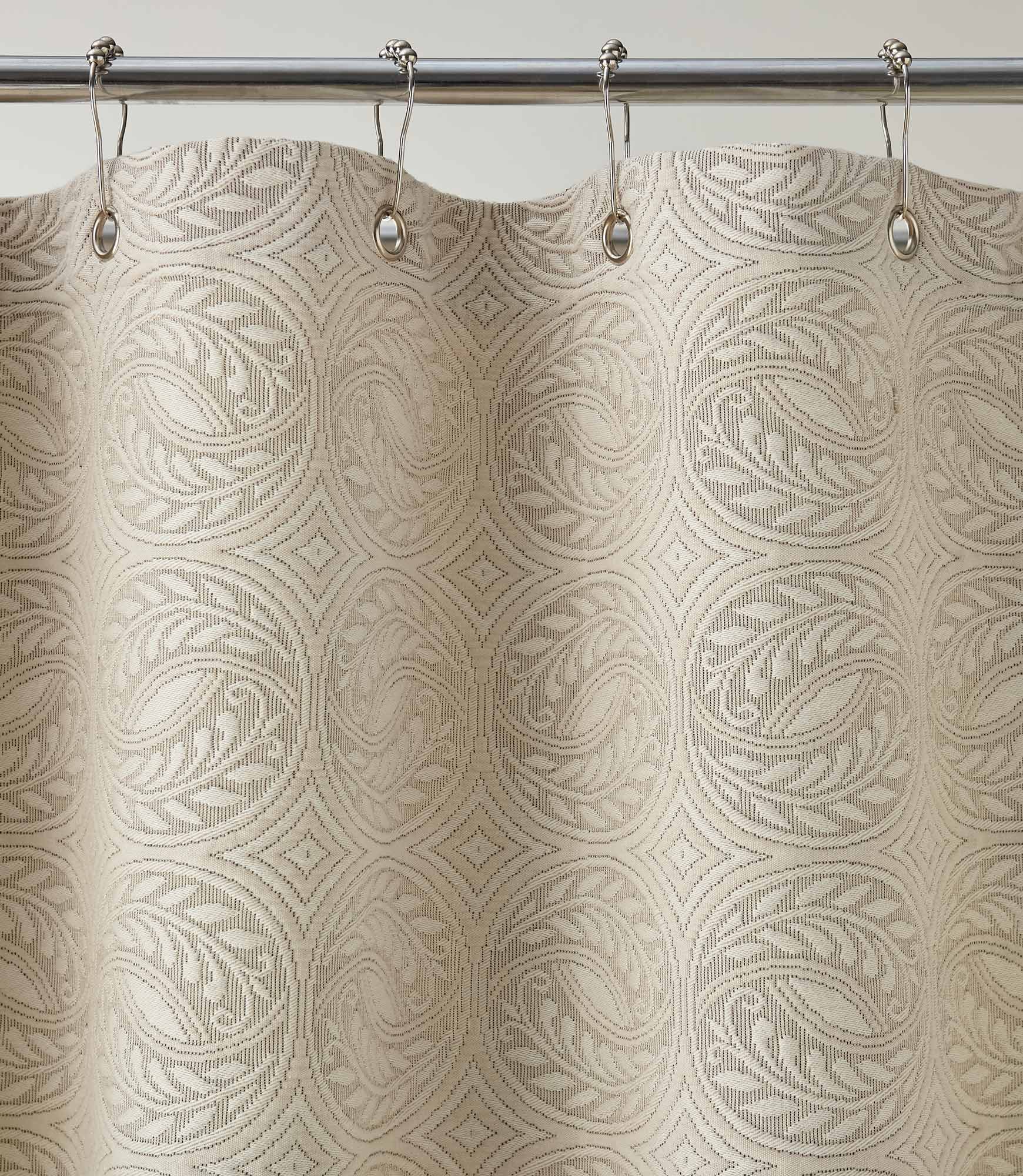 Vienna Matelassé Shower Curtain - Image 10