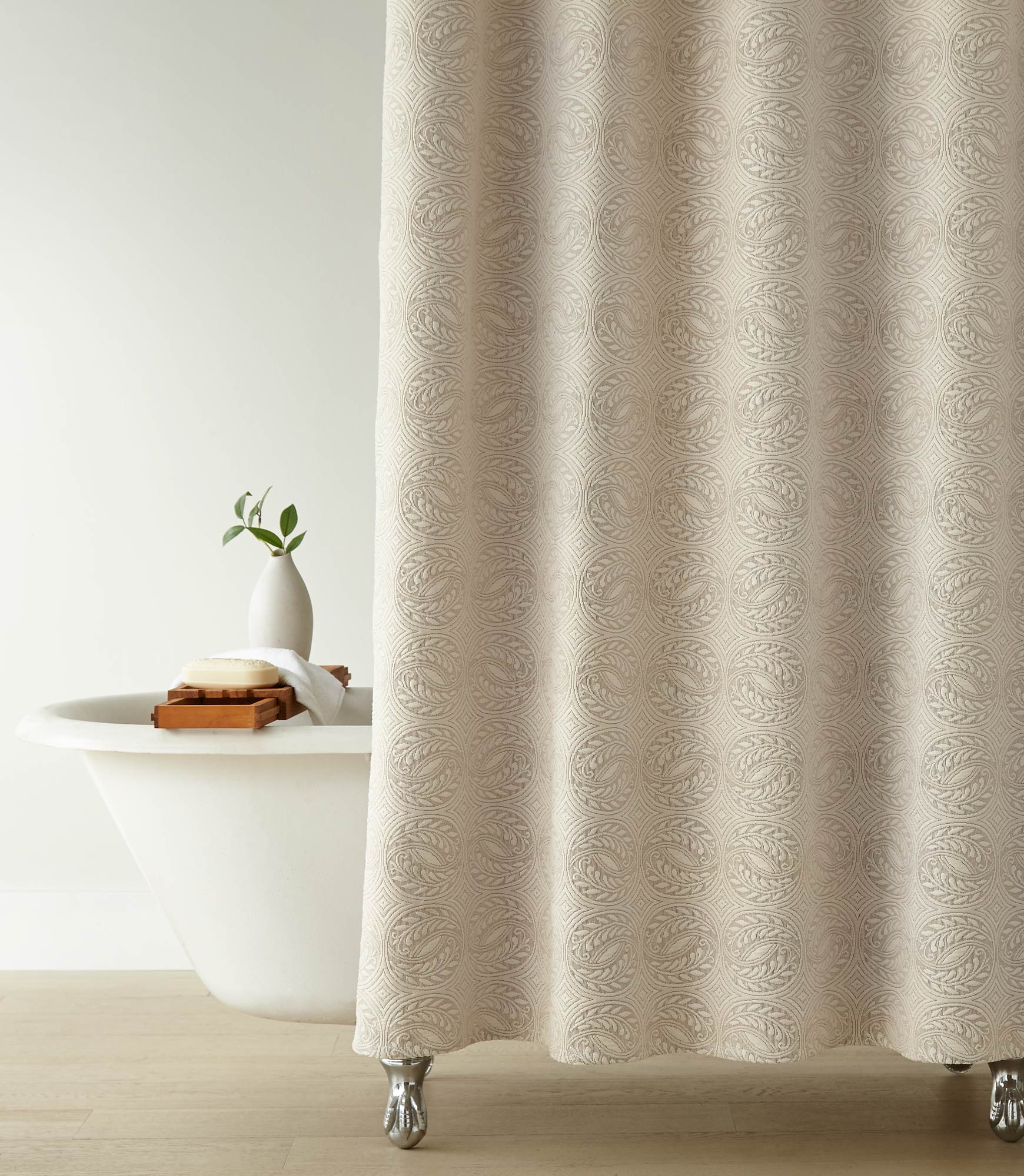 Vienna Matelassé Shower Curtain - Image 11
