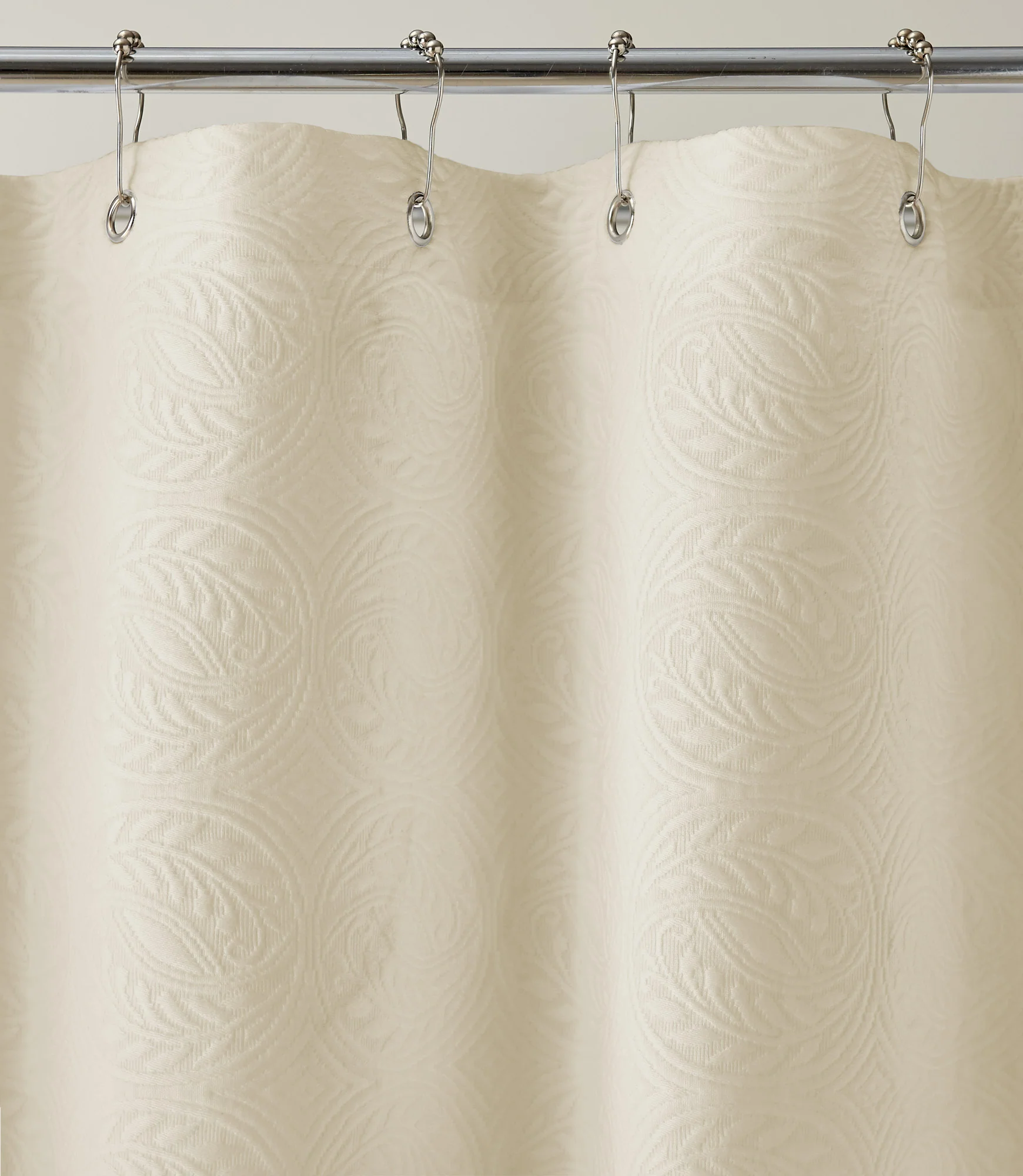 Vienna Matelassé Shower Curtain - Image 9